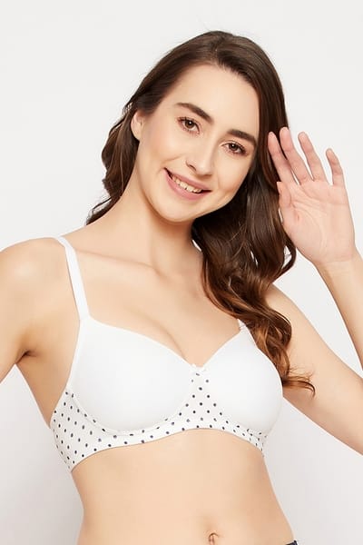 Clovia Padded Non-Wired Full Cup T-shirt Bra in White