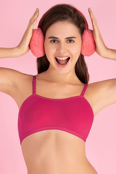 https://image.clovia.com/media/clovia-images/images/400x600/clovia-picture-padded-non-wired-full-cup-teenager-bra-in-dark-pink-with-removable-pads-cotton-942057.jpg?q=90