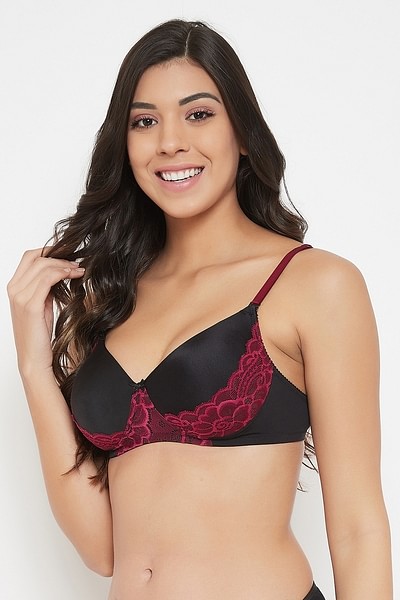 Buy Padded Non-Wired Multiway Bra in Black Online India, Best Prices, COD -  Clovia - BR2059P13