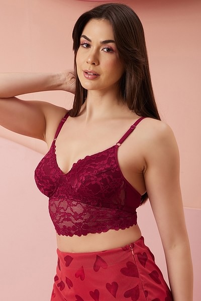 Buy Padded Non-Wired Full Cup Longline Bralette in Red - Lace Online India,  Best Prices, COD - Clovia - BR1896P04