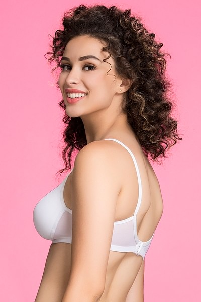 Buy Padded Non-Wired T-Shirt Bra Online India, Best Prices, COD - Clovia -  BR1480P18