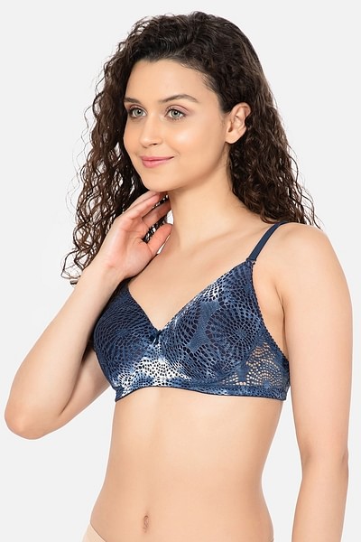 Buy Clovia Padded Non-wired Full Cup Multiway Bra In Dark - Lace