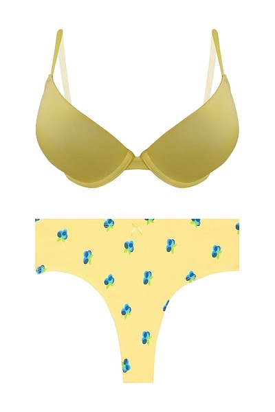 https://image.clovia.com/media/clovia-images/images/400x600/clovia-picture-padded-underwired-demi-cup-plunge-bra-low-waist-fruit-print-thong-set-in-yellow-952424.jpg?q=90