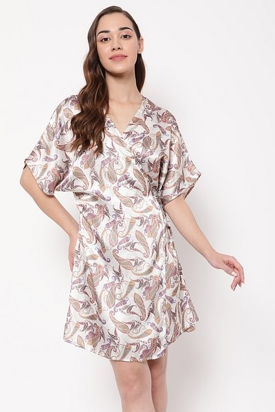 Buy Paisley Print Short Night Dress & Robe Set in Nude Colour - Satin Online  India, Best Prices, COD - Clovia - NS1502R24