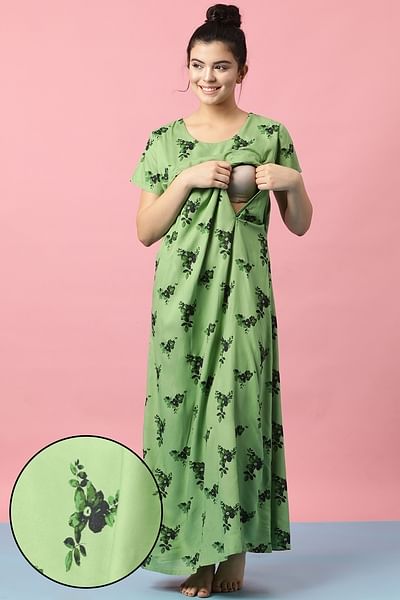 feeding night gown