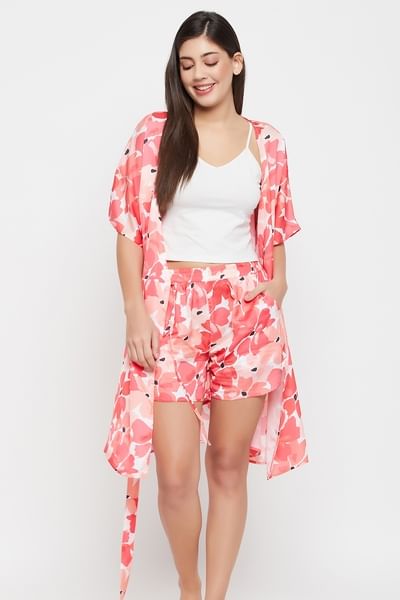 Buy Pretty Florals Robe & Shorts in Red - Satin Online - Clovia