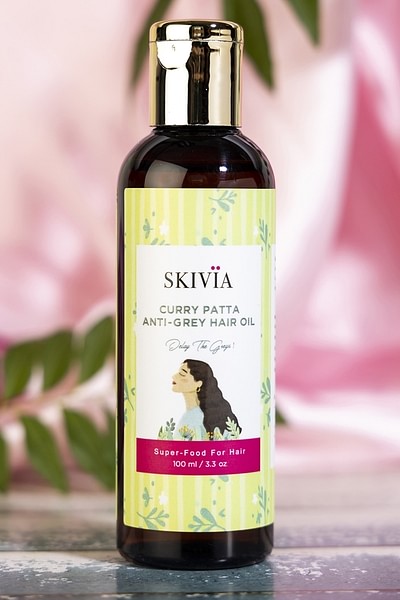 Buy Skivia Curry Patta Anti-Grey Hair Oil - 100 ml Online India, Best Prices, COD - Clovia - SKH012O11 Buy Skivia Curry Patta Anti-Grey Hair Oil - 100 ml Online India, Best Prices, COD - Clovia - SKH012O11