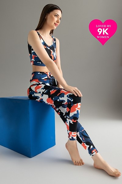 Buy Snug Fit Ankle-Length High-Rise Active Camouflage Print Tights in Blue  Online India, Best Prices, COD - Clovia - AB0042B08