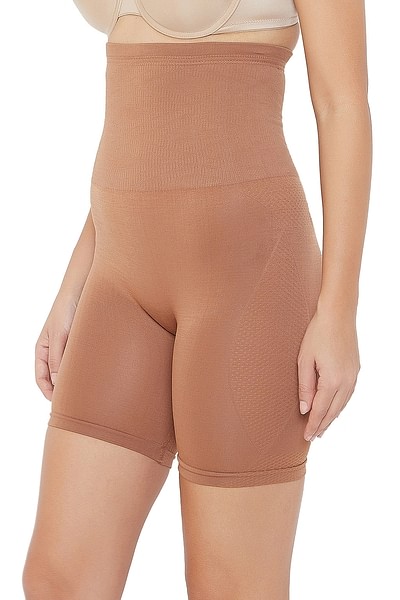 ATTIRE OUTFIT 4-in-1 Shaper - Tummy, Back, Thighs, Hips - Skin / Effective  Seamless Tummy Tucker Shapewear