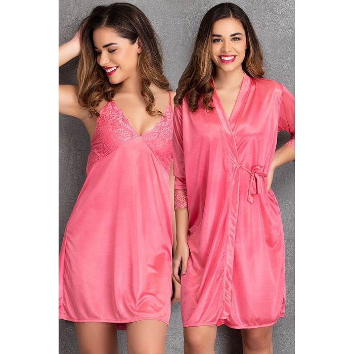 

Clovia Short Nighty & Robe Set in Pink- Satin - NSM294G22, Light pink