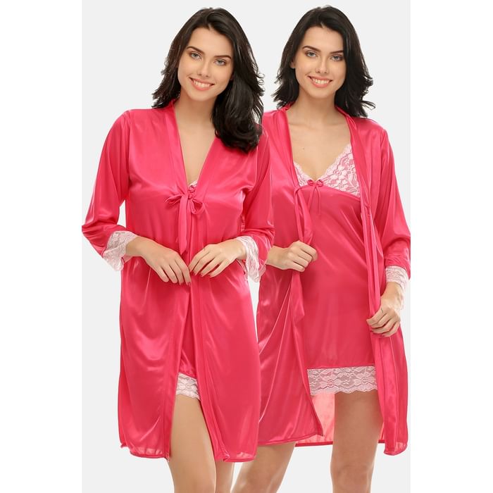 

Clovia Chic-Basic Robe & Babydoll Set in Rose Pink - Satin - NSM294P22, Light pink