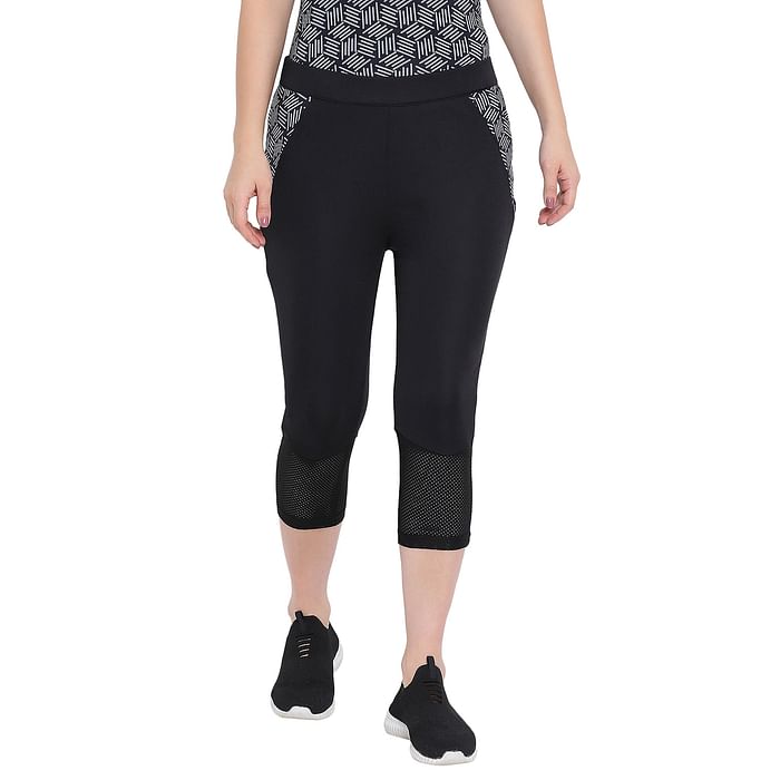 

Clovia Active Capri Tights with Printed Sides & Mesh Bottom- Black - AB0014P13
