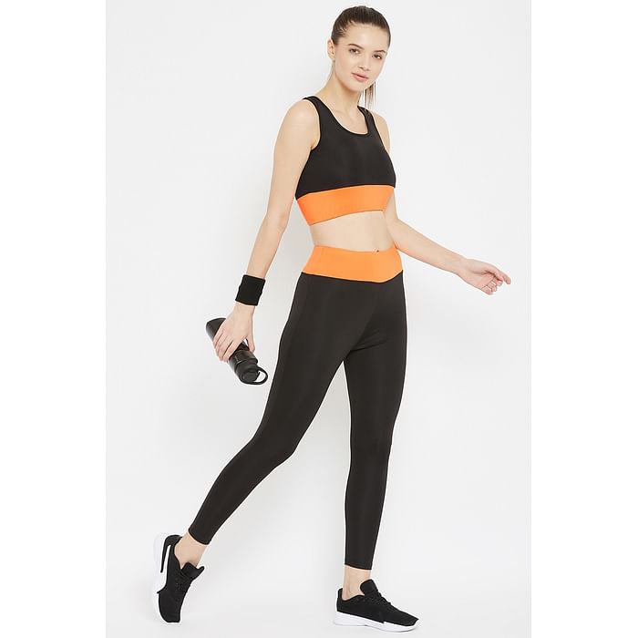 Clovia - Clovia Snug Fit Active Ankle-Length Tights in Black – AB0020P16