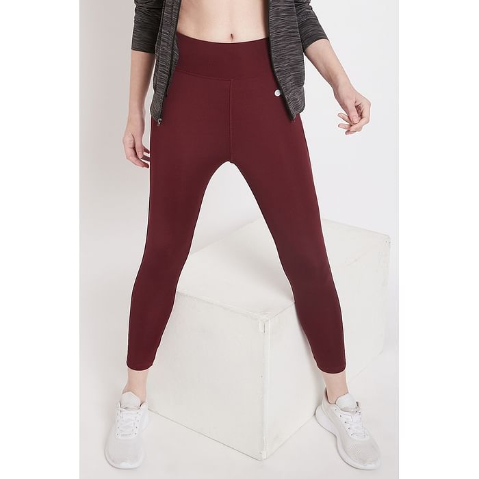 Clovia - Clovia High Rise Activewear Tights in Maroon – AB0042A09