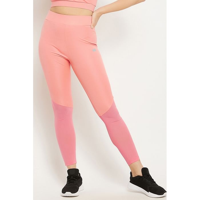 Clovia - Clovia Snug Fit Printed Active Tights in Peach Colour – AB0072P34