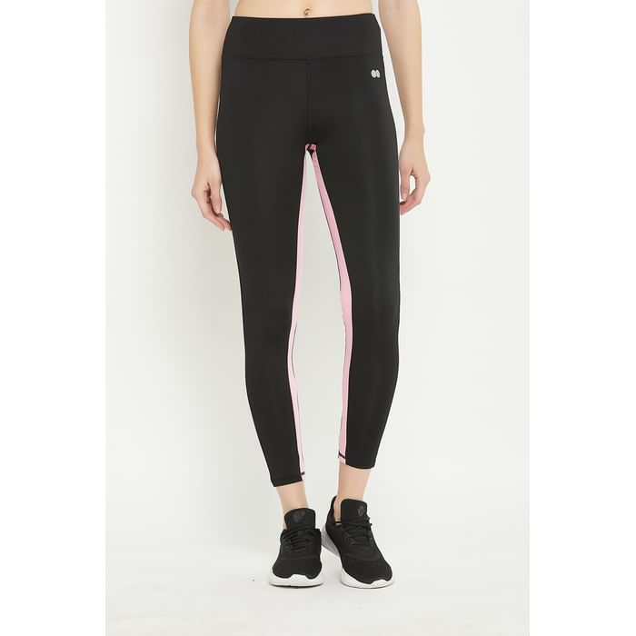 

Clovia Snug Fit High Rise Active Tights in Black with Side Panels - AB0116P13