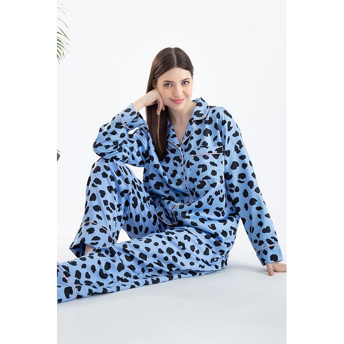 

Clovia Animal Print Button Me Up Shirt & Pyjama Set in Sky Blue - Satin - LS0385V03, Light blue