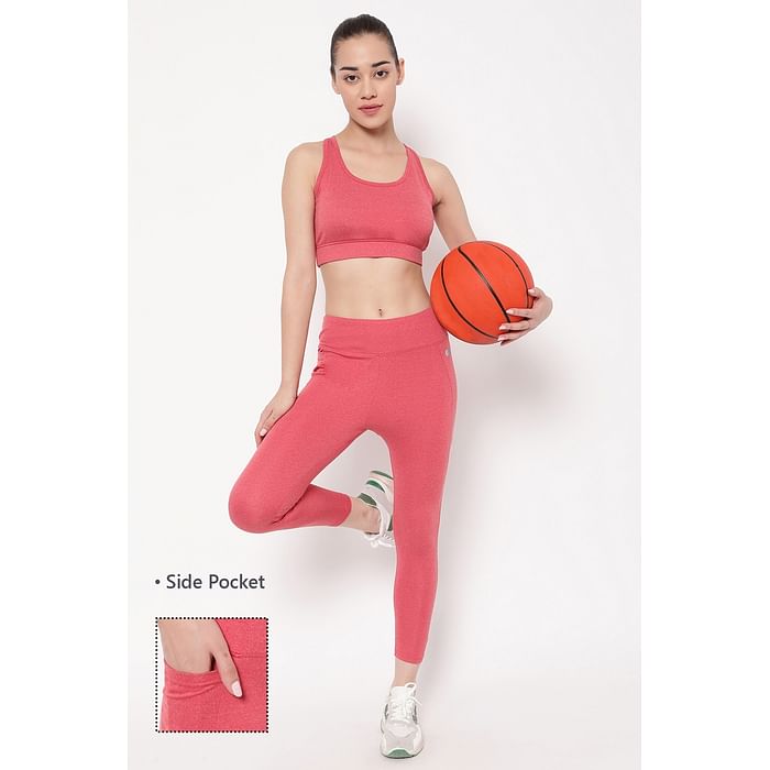 

Clovia Medium Impact Padded Active Sports Bra & High Rise Active Tights with Side Pocket in Coral Melange - ASC041P04, Red