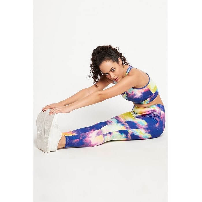 

Clovia Medium Impact Padded Marble Print Sports Bra & Snug Fit High-Rise Marble Print Tights in Multicolour - ASC042A19