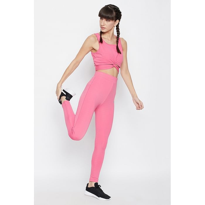 

Clovia Snug Fit Active Crop Top with Twist Knot & Tights in Baby Pink - ASC049P22, Light pink
