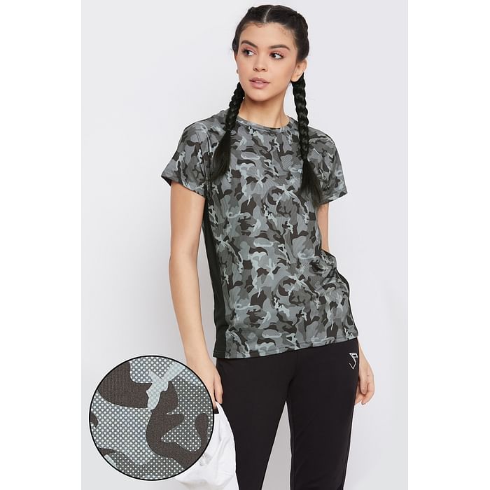 

Clovia Activewear Camouflage Print Top in Grey - AT0128P01, Light grey