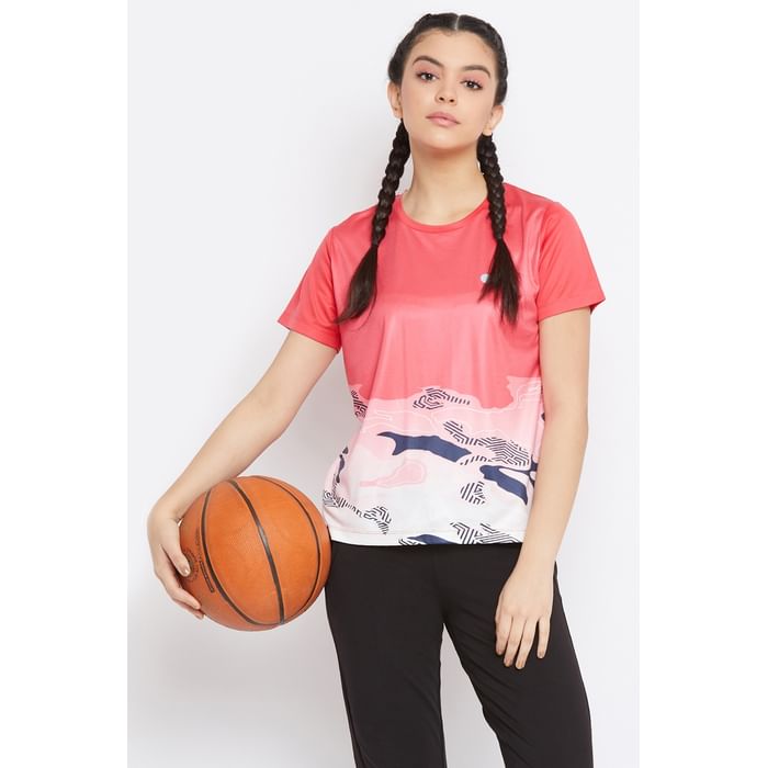 

Clovia Comfort Fit Active Abstract Print T-shirt in Coral Pink - AT0130P14