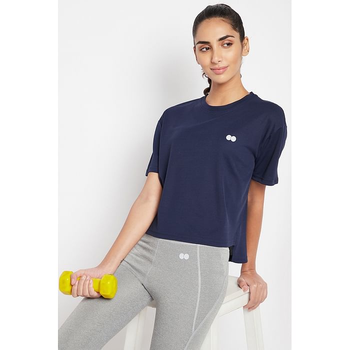 

Clovia Boxy Fit Active T-shirt in Navy - AT0190P08