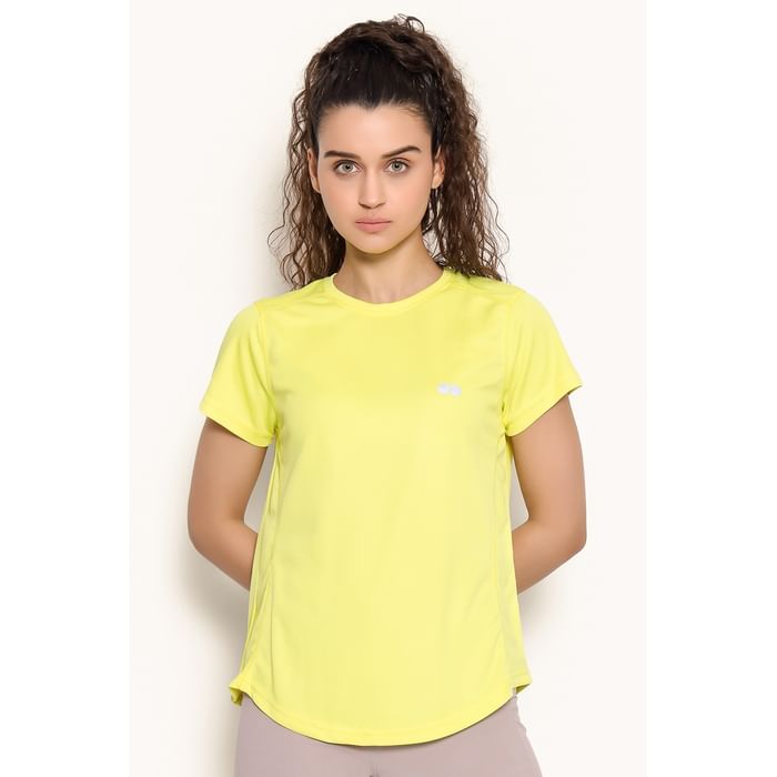 

Clovia Comfort Fit Active T-shirt in Yellow - AT0199P02, Light yellow
