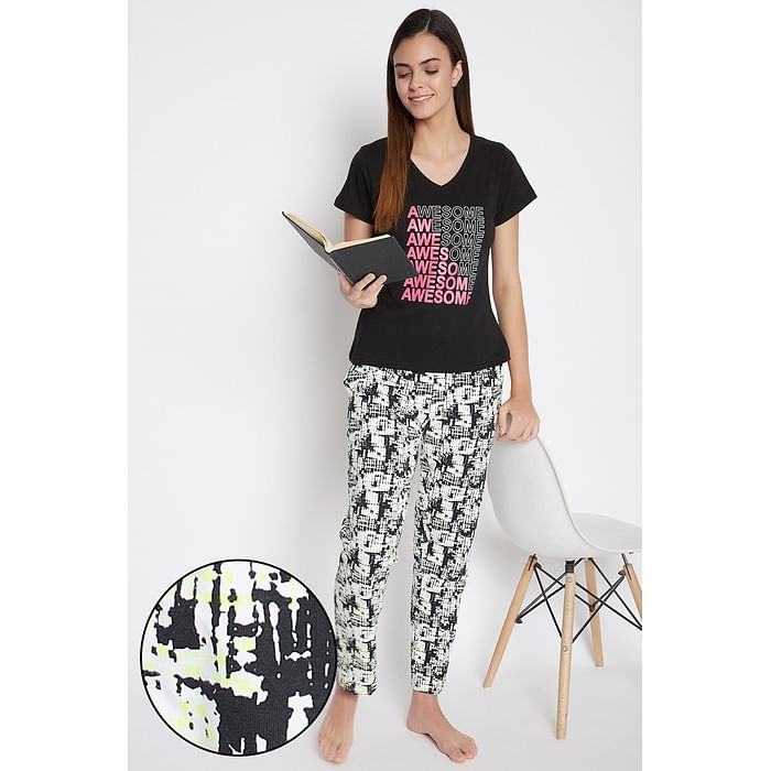 

Clovia Black Text Print Sleep T-shirt & White Printed Pyjama - Cotton - LSC135P13