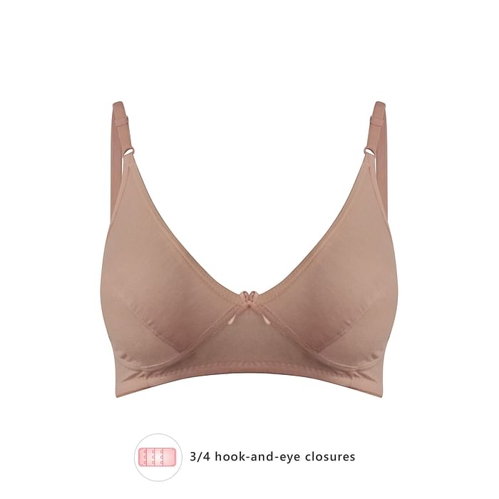 

Clovia Non-Padded Non-Wired Full Cup Bra in Light Pink- Cotton & lace - BR0227U22