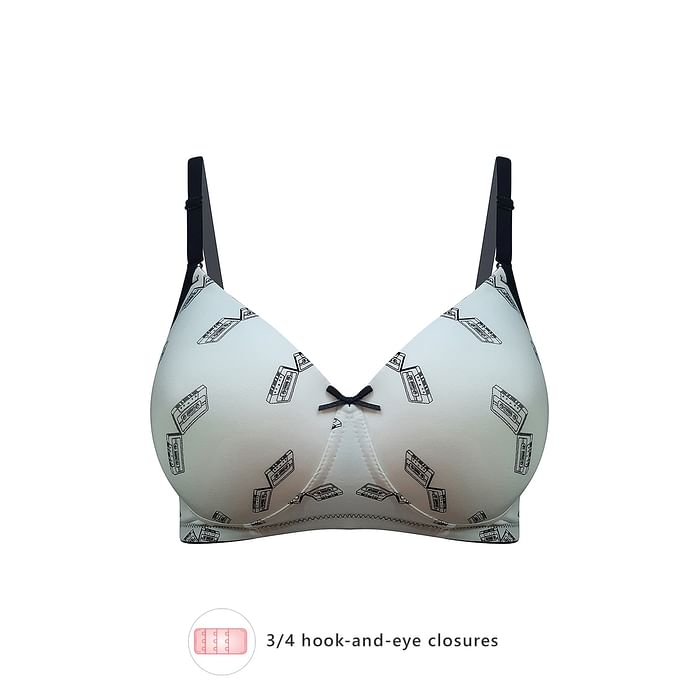 

Clovia Padded Non-Wired Full Coverage Printed T-Shirt Bra - BR0738E18, White