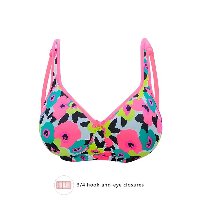 

Clovia Padded Non-Wired Full Cup Printed T-shirt Bra in Multicoloured - BR1386A19, Multicolour