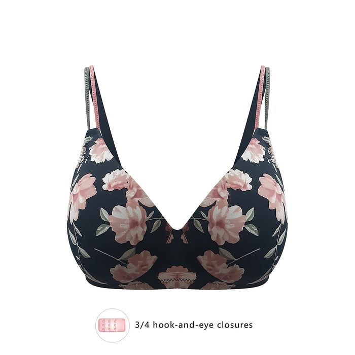 

Clovia Lightly Padded Non-Wired Floral Print T-Shirt Bra in Black with matching PN5101U13 - BR1474R13