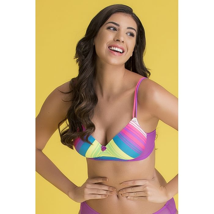 

Clovia Padded Non-Wired Full Cup Striped T-shirt Bra in Multicolour - BR1737S19