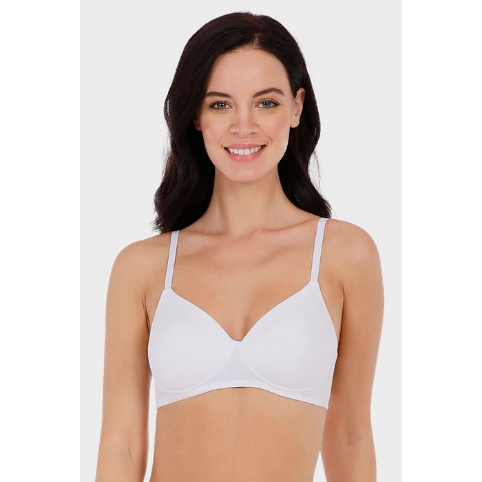 

Clovia Amante- Carefree Casuals Padded Non-Wired T-Shirt Bra - BR1021618, White