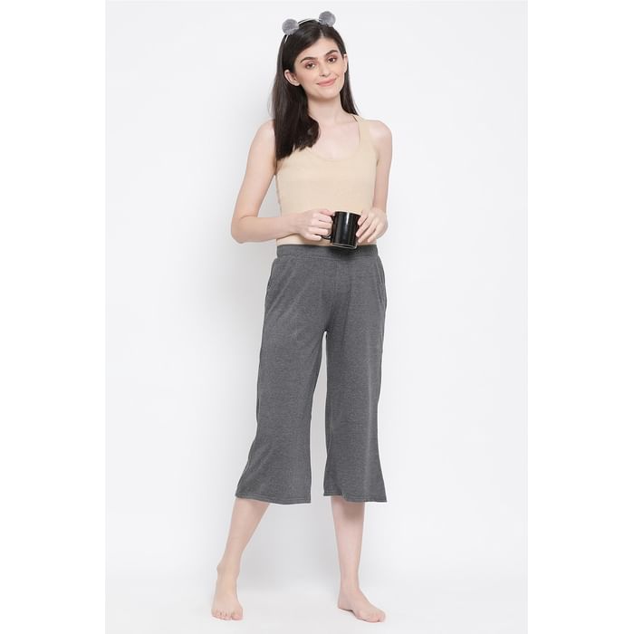 

Clovia Chic Basic Capri in Grey- Cotton Rich - LB0182P05, Dark grey