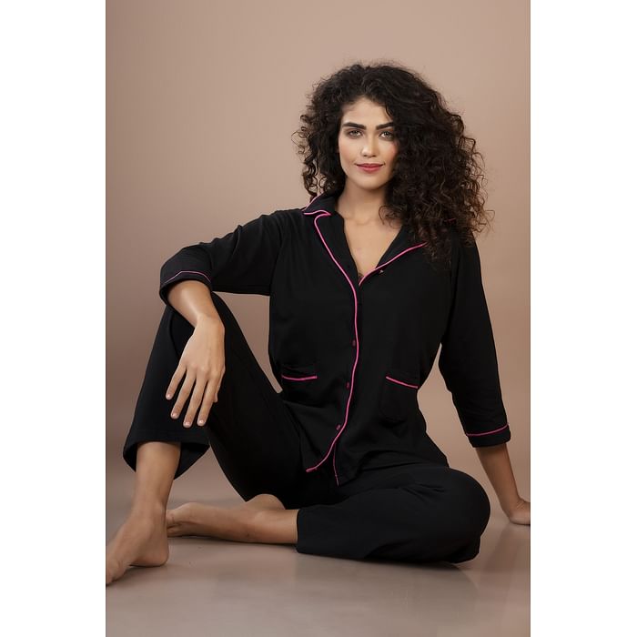 

Clovia Chic Basic Button Me Up Shirt & Pyjama in Black - 100% Cotton - LS0495P13