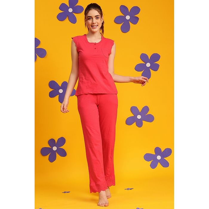 

Clovia Chic Basic Top & Pyjama Set in Magenta - 100% Cotton - LS0710P14, Pink