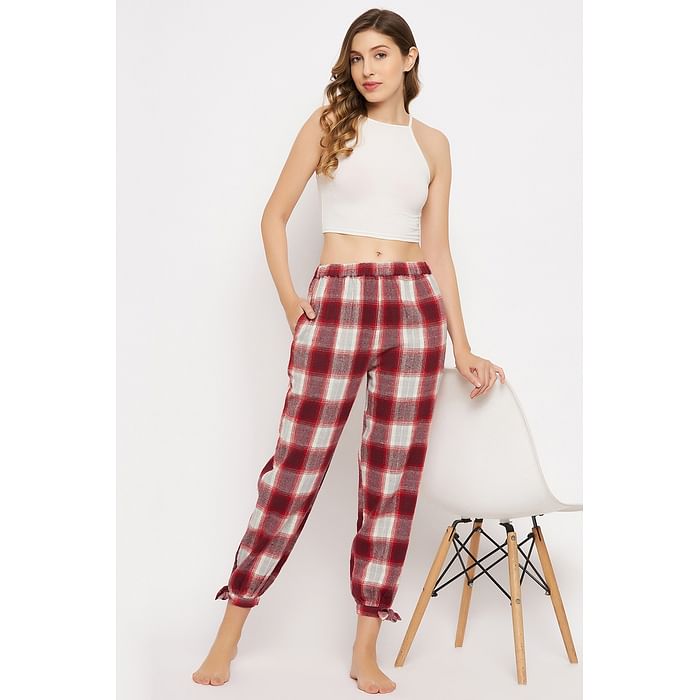 

Clovia Classic Checks Pyjama in Red - Cotswool - LB0208P04