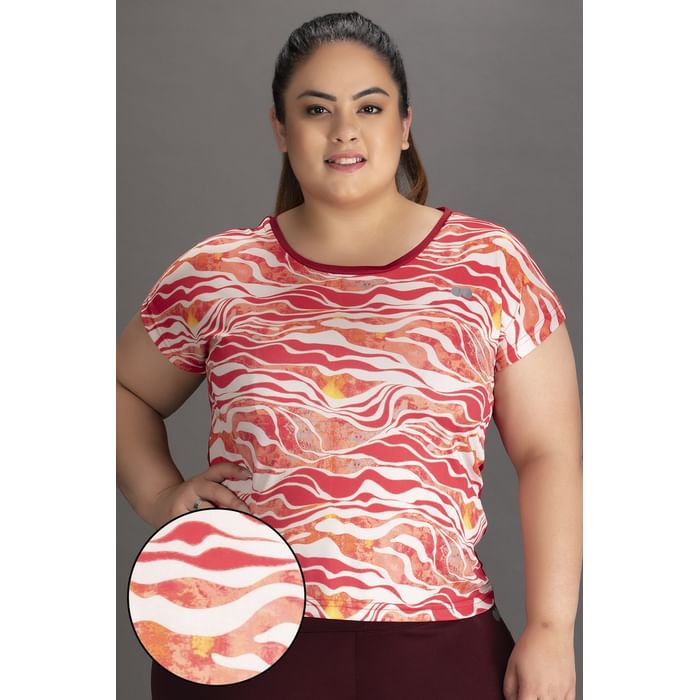 

Clovia Comfort Fit Active Printed T-shirt in Red - AT0130P04