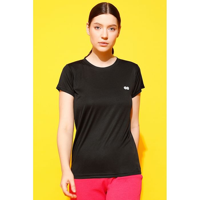 

Clovia Comfort Fit Active T-shirt in Black - AT0112D13