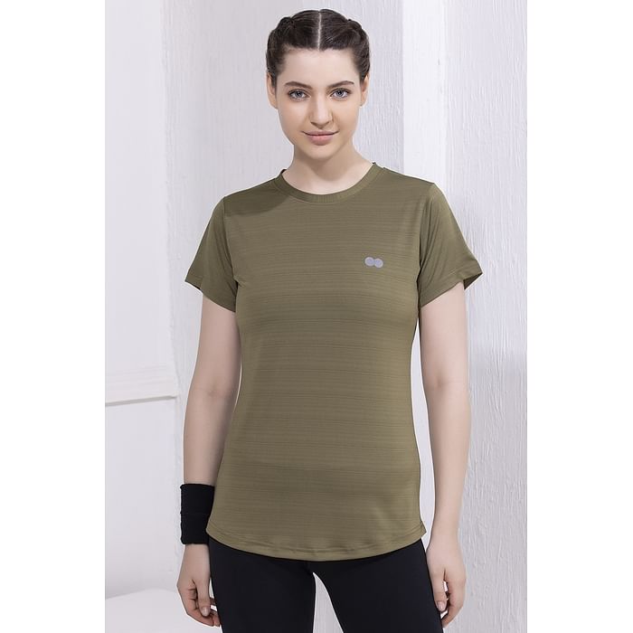 

Clovia Slim Fit Active T-shirt in Olive Green - AT0112C17, Dark green
