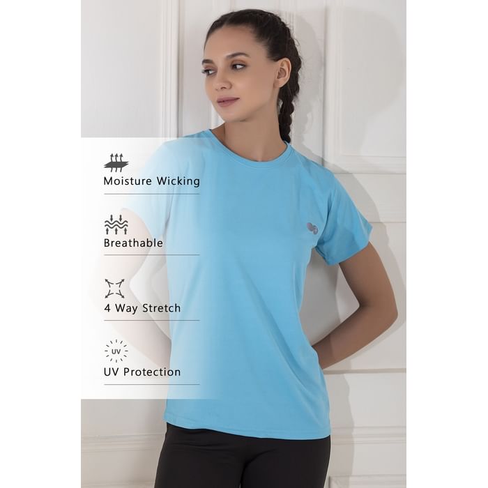 

Clovia Quick Dry Sports T-shirt in Sky Blue with Reflective Logo - AT0158P03, Light blue