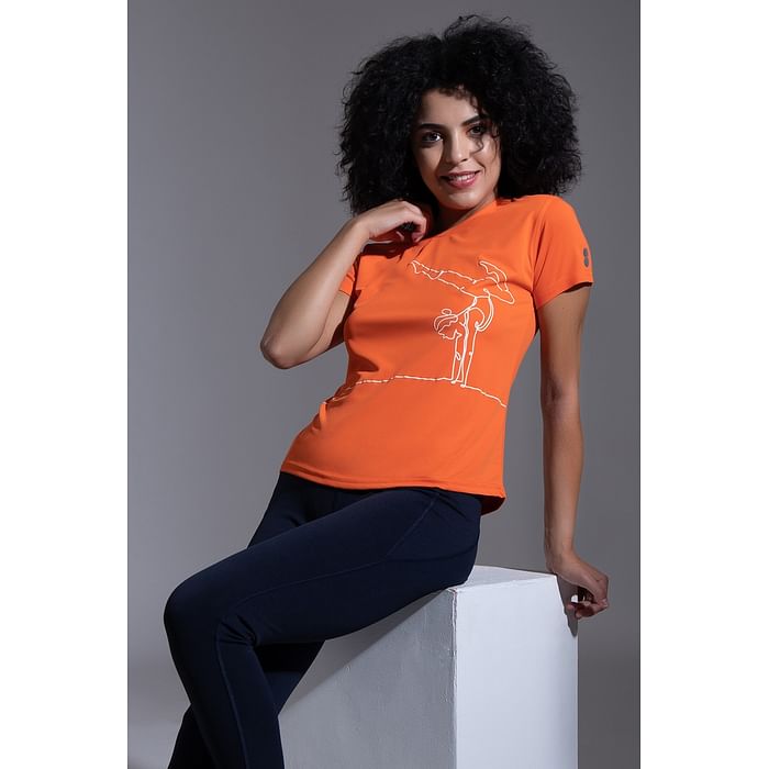 

Clovia Comfort Fit Graphic Print Active T-shirt in Orange - AT0112A16