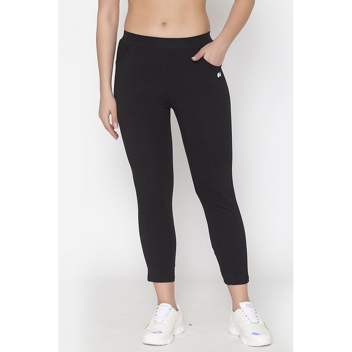 

Clovia Cotton Gym/Sports Activewear Track Pants In Black - AT0068P13