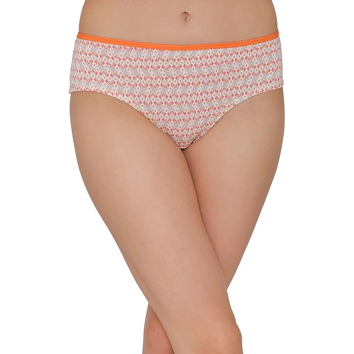 

Clovia Cotton Mid Waist Printed Hipster Panty In Cream-Coloured - PN3123P02, Light yellow