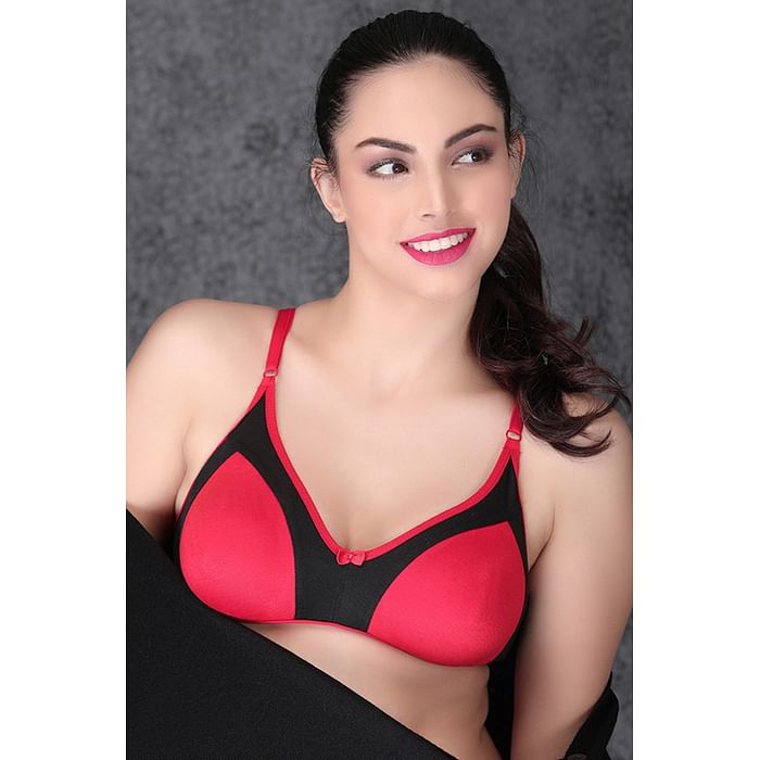 

Clovia M-azing Non-Padded Non-Wired Colourblocked Full Coverage Bra In Pink & Black - Cotton - BR0349P22, Light pink