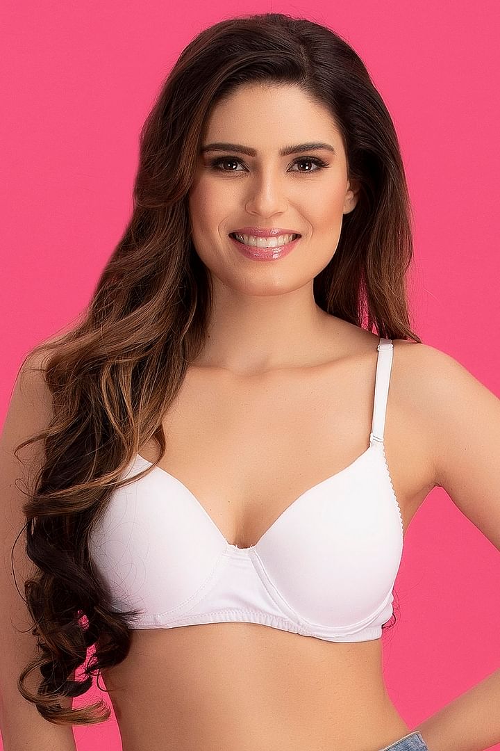 Buy Cotton Rich Padded Underwired Multiway T-Shirt Push-Up Bra Online  India, Best Prices, COD - Clovia - BR1496P18