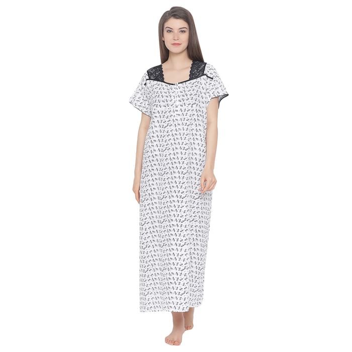 

Clovia Cotton Rich Printed Long Night Dress In White - NSH013P18