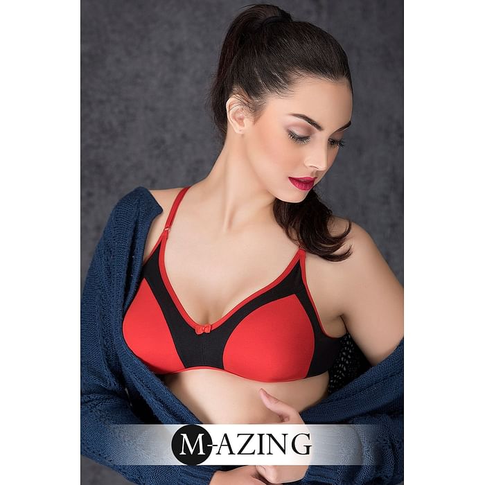 

Clovia M-azing Non-Padded Non-Wired Colourblocked Full Coverage Bra In Red & Black - Cotton - BR0349P04